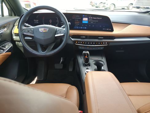 Certified 2025 Cadillac XT4 Premium Luxury w/ Technology Package image 13