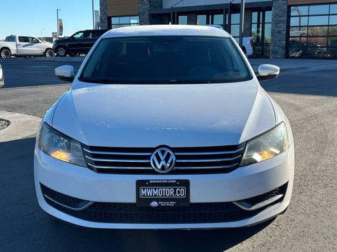 Used 2015 Volkswagen Passat 1.8T Wolfsburg Edition image 2