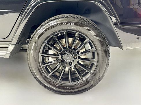 Used 2021 Mercedes-Benz G 550 w/ G Manufaktur Interior Package image 39