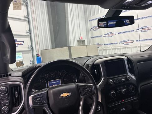Used 2021 Chevrolet Silverado 1500 LTZ AWD/4WD image 2
