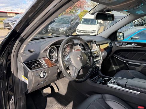 Used 2013 Mercedes-Benz GL 450 4MATIC w/ Premium 1 Pkg image 5