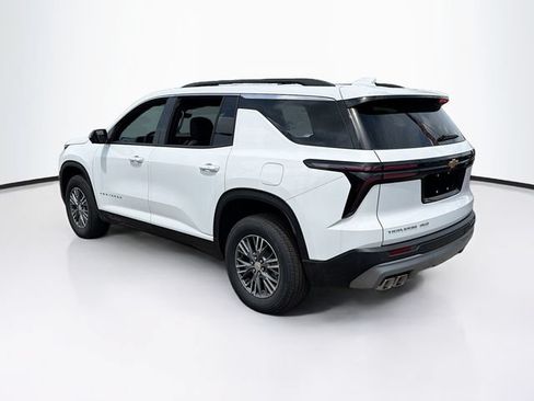 New 2026 Chevrolet Traverse LT w/ Driver Confidence Package AWD/4WD image 8