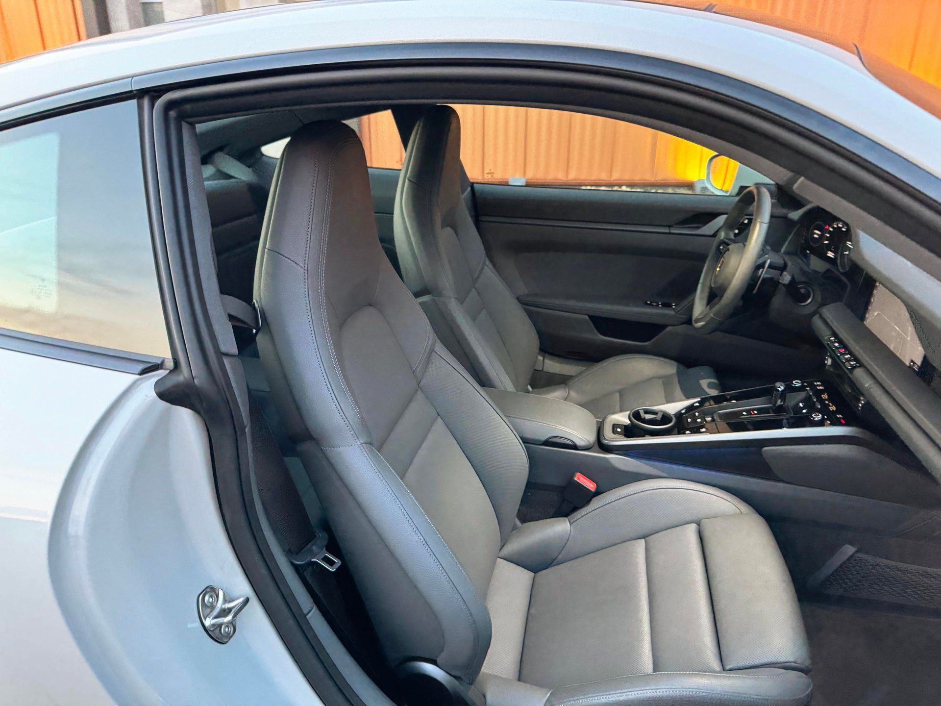 Used 2021 Porsche 911 Carrera image 40