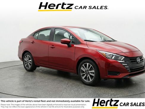 Used 2025 Nissan Versa SV FWD image 1