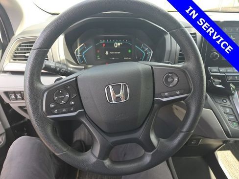 Used 2022 Honda Odyssey EX image 5