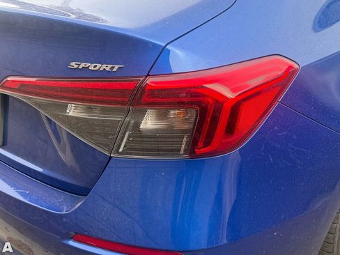 Used 2024 Honda Civic Sport image 9