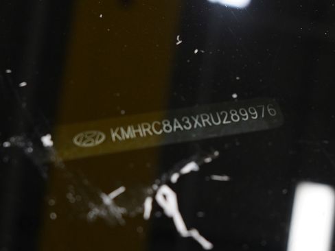 Used 2024 Hyundai Venue SEL FWD image 29