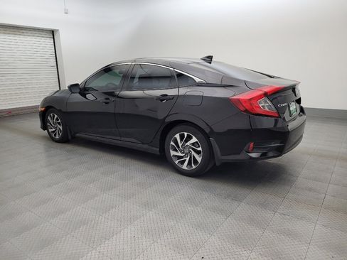Used 2017 Honda Civic EX image 3