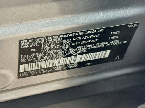 Used 2020 Toyota RAV4 XLE FWD image 29