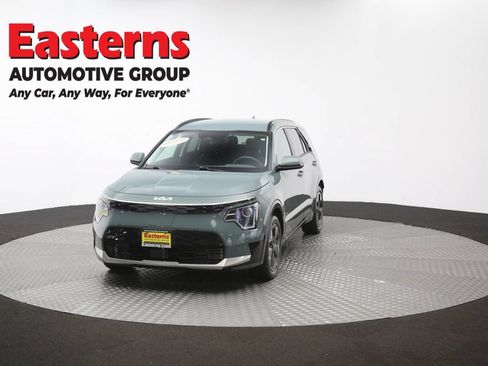 Used 2023 Kia Niro Wind w/ Wind Preserve Package FWD image 52