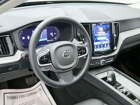 Certified 2025 Volvo XC60 B5 Plus AWD/4WD image 13