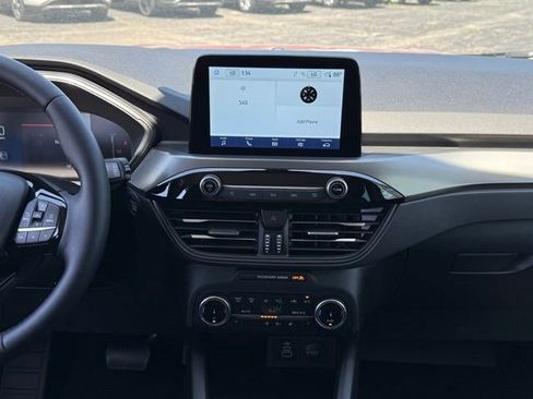 New 2025 Ford Escape Active w/ Cold Weather Package image 16