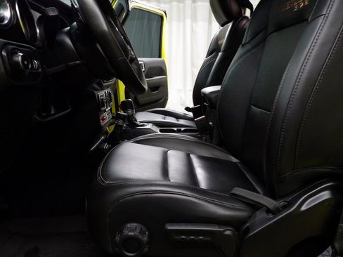 Used 2023 Jeep Wrangler Unlimited Rubicon 392 w/ Xtreme Recon 35" Tire Package image 9