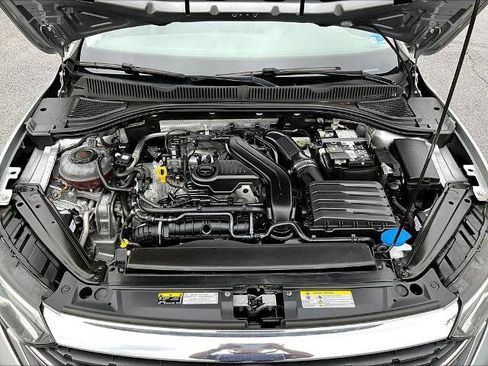 Used 2024 Volkswagen Jetta SE FWD image 30