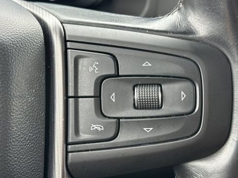 Used 2023 GMC Yukon Denali Ultimate AWD/4WD image 40