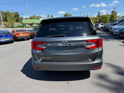 Used 2018 Honda Odyssey EX image 7