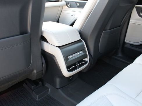 New 2026 Lincoln Nautilus Reserve AWD/4WD image 23