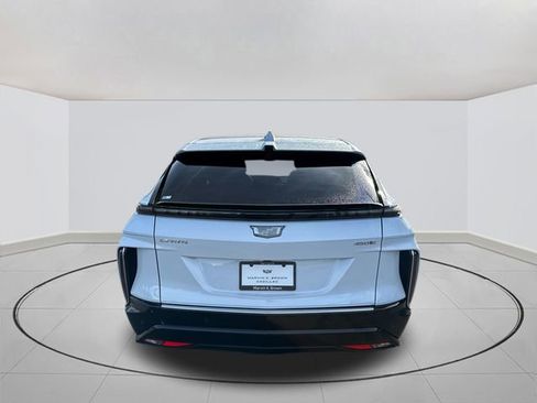 New 2026 Cadillac Lyriq Luxury RWD image 12