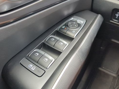 New 2026 Kia Sorento S image 24