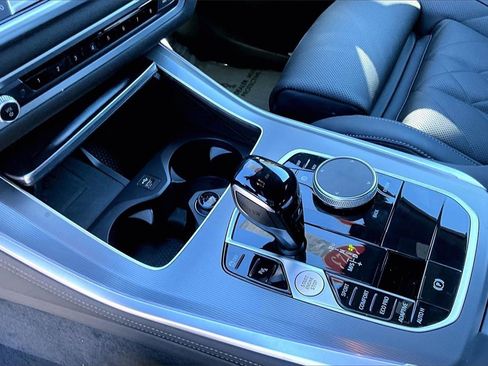 Used 2023 BMW X5 sDrive40i w/ M Sport Package image 23