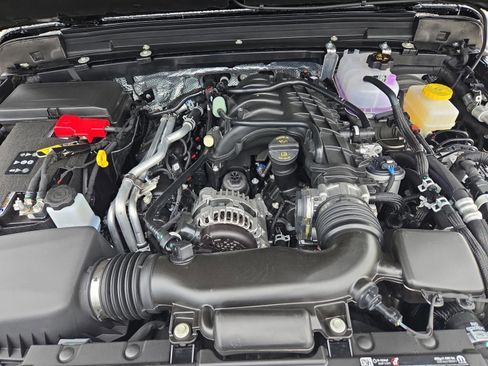 New 2025 Jeep Wrangler Sahara image 9