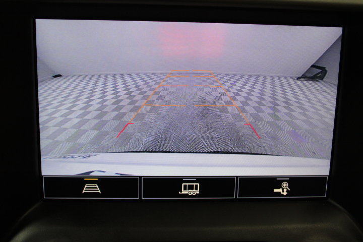 Used 2023 GMC Acadia SLT w/ Preferred Package AWD/4WD image 5