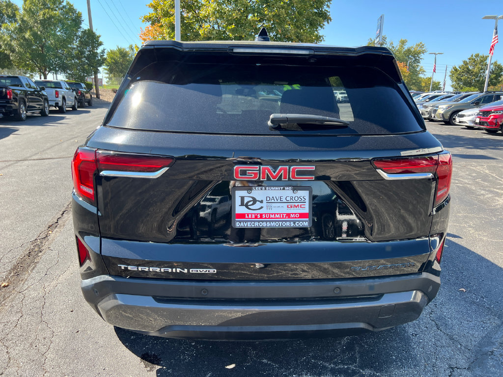 Used 2026 GMC Terrain Elevation AWD/4WD image 8