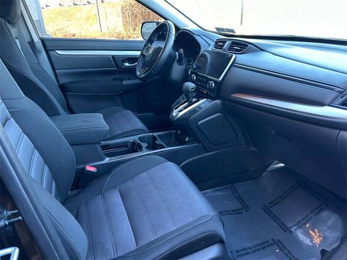 Used 2021 Honda CR-V Special Edition image 17