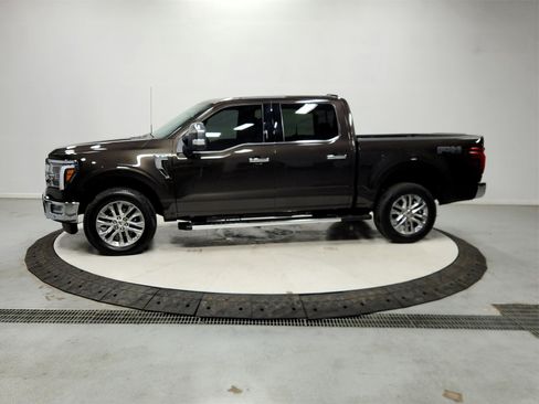 Used 2024 Ford F150 Lariat w/ Equipment Group 502A High image 4