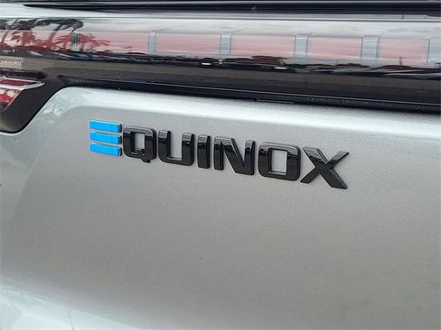 New 2026 Chevrolet Equinox EV LT image 34
