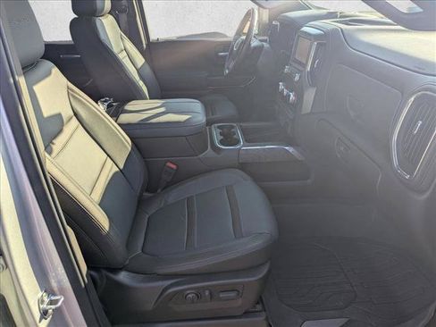 Used 2023 GMC Sierra 2500 Denali w/ Denali Ultimate Package AWD/4WD image 21