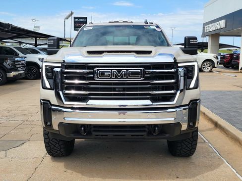 New 2026 GMC Sierra 2500 SLE w/ SLE Value Package; AWD/4WD image 8