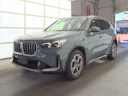 Used 2025 BMW X1 xDrive28i w/ Premium Package AWD/4WD image 1