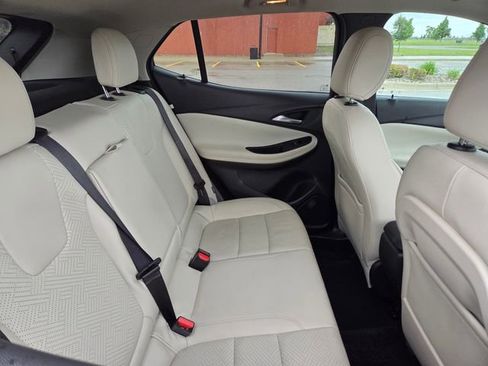 Used 2021 Buick Encore GX Essence w/ Advanced Technology Package AWD/4WD image 39