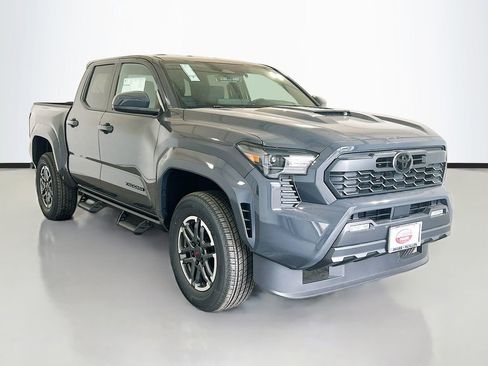 New 2026 Toyota Tacoma TRD Sport RWD image 3