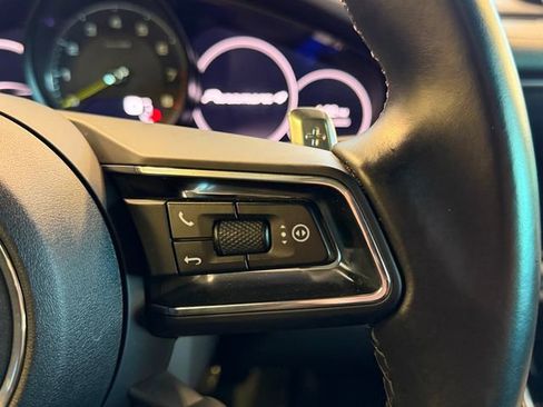 Used 2021 Porsche Panamera 4S w/ Premium Package image 29