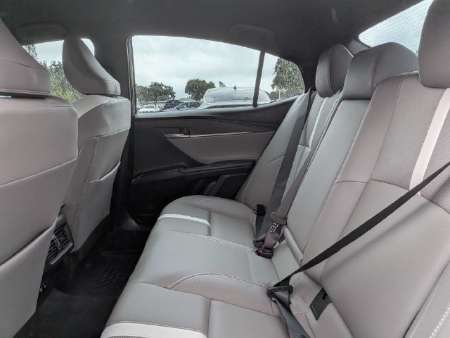 Used 2026 Toyota Camry SE w/ Convenience Package FWD image 12