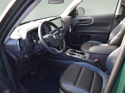 New 2025 Ford Bronco Sport Outer Banks image 6