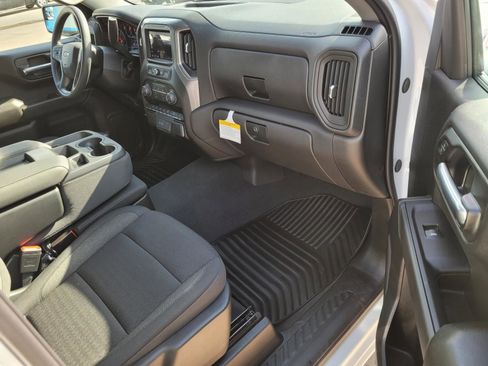 New 2026 Chevrolet Silverado 1500 Custom Trail Boss AWD/4WD image 6