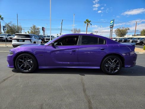 Used 2023 Dodge Charger R/T w/ Harman/Kardon Audio Group RWD image 2