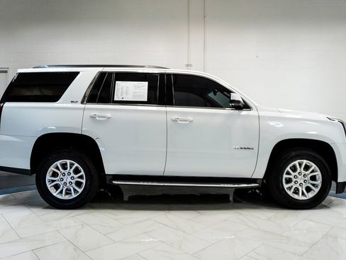 Used 2017 GMC Yukon SLT image 5