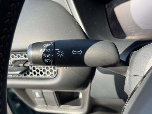Used 2025 Honda HR-V Sport image 22