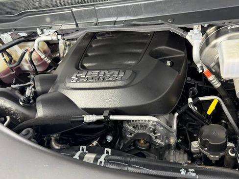 Used 2025 RAM 2500 Big Horn AWD/4WD image 27