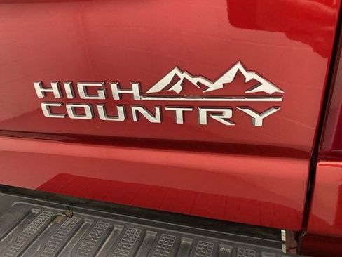 Used 2022 Chevrolet Silverado 2500 High Country w/ Safety Package II image 29