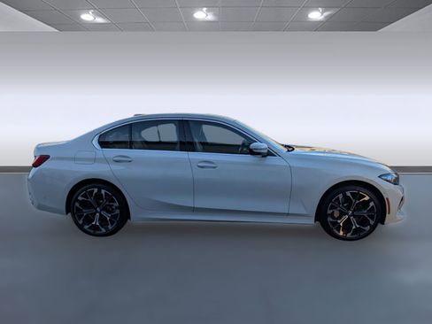 Certified 2025 BMW 330i xDrive Sedan w/ Premium Package image 8