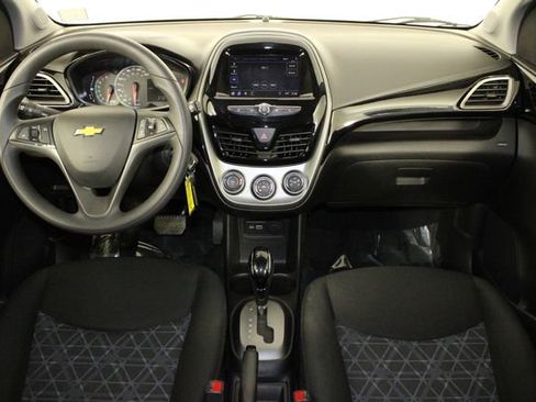 Used 2020 Chevrolet Spark LT image 27
