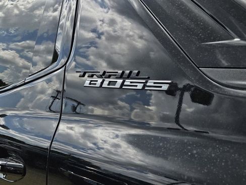 New 2026 Chevrolet Silverado EV Trail Boss image 4