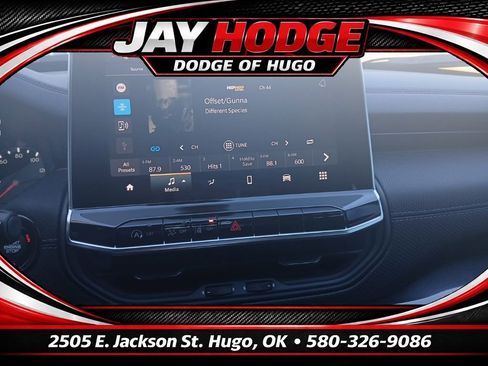 New 2026 Jeep Compass Latitude image 18