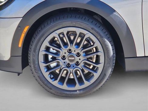 New 2026 MINI Cooper 4-Door Hardtop image 18