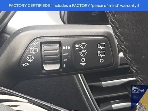 Used 2025 Ford Escape Platinum AWD/4WD image 42